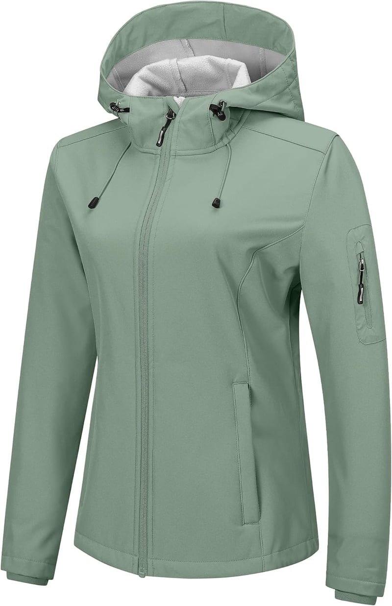 15 Travel Jackets With Lots Of Pockets