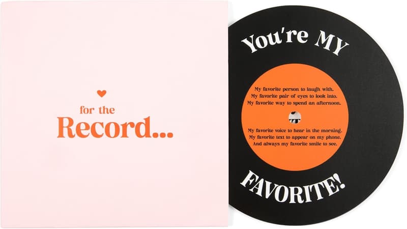 15 Relationship First Valentines Presents For Boyfriend[We Studied 32]