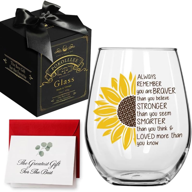 8 Best Friend Wine Glass Quotes