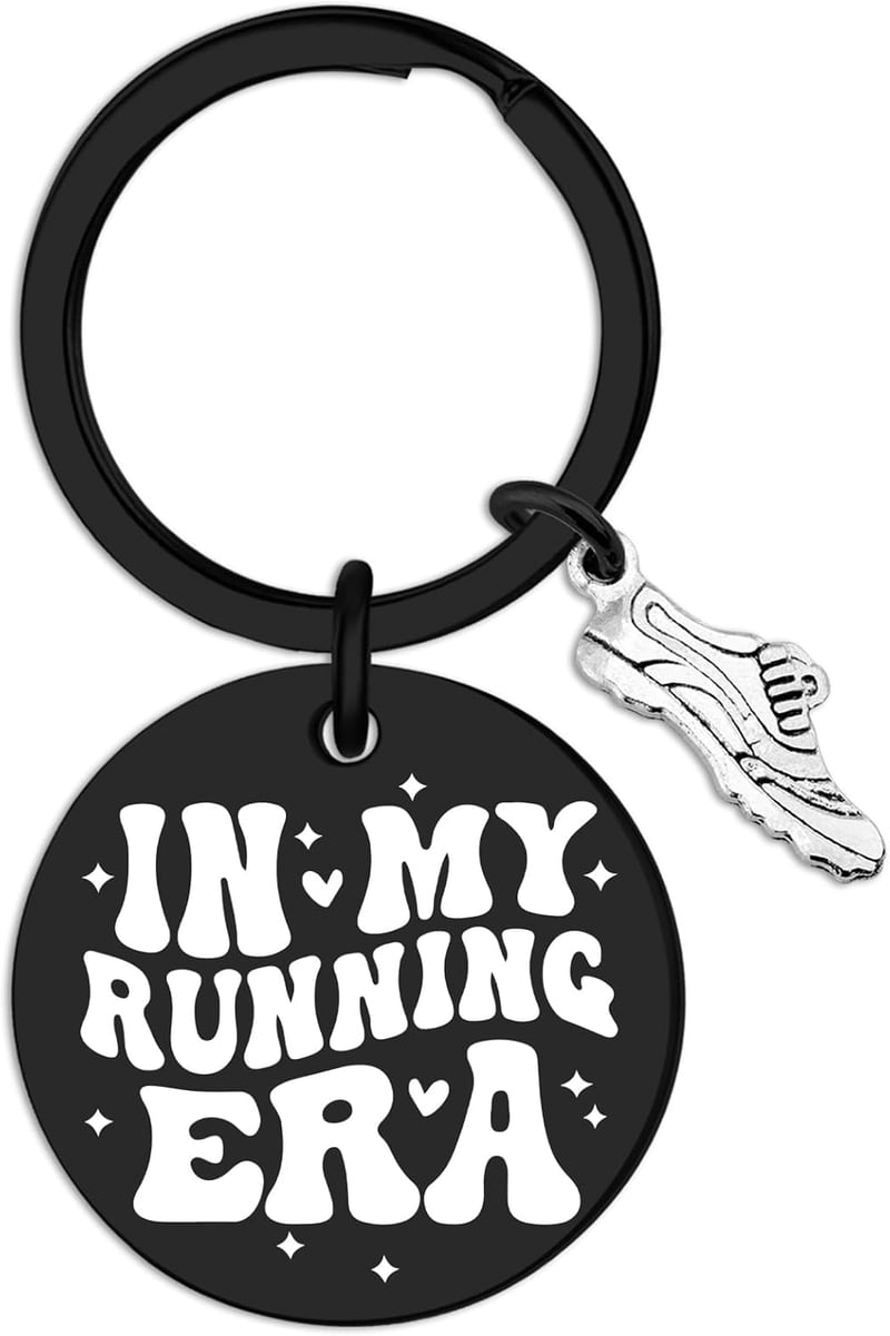 15 Gift Ideas For A Marathon Runner[We Studied 39]
