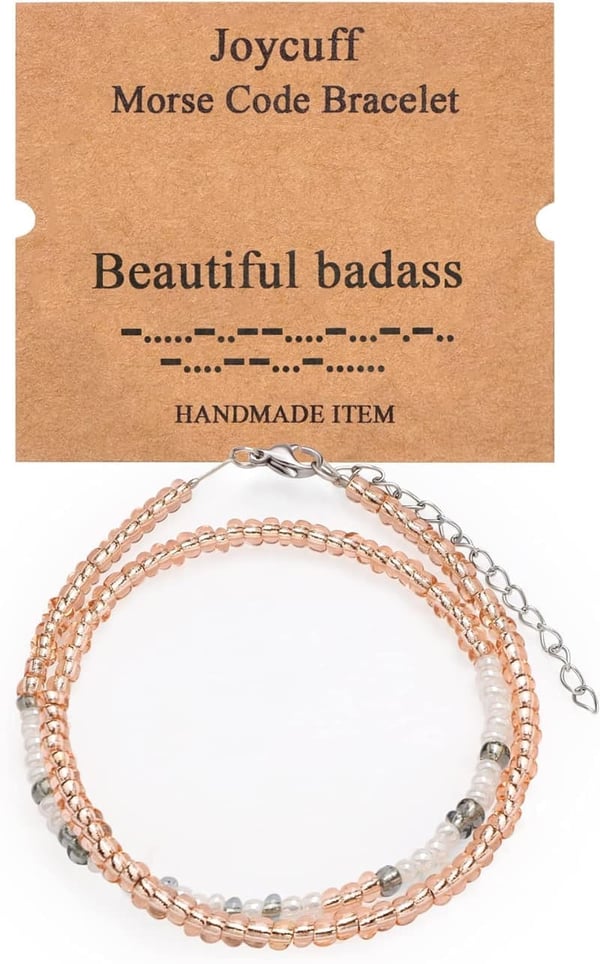 15 Gift Ideas For Women In Their 20s[We Studied 31]