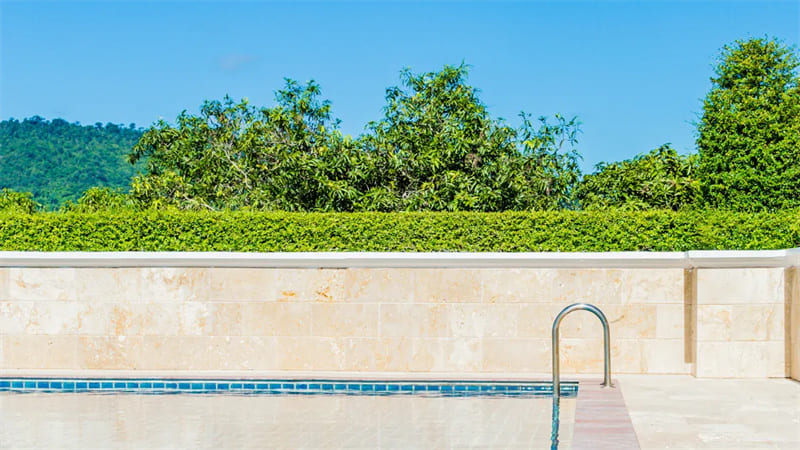 Using a HomeKit Pool Thermometer1
