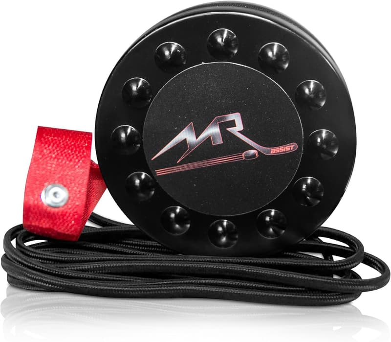 15 Cool Gifts For Hockey Players [We Studied 35]