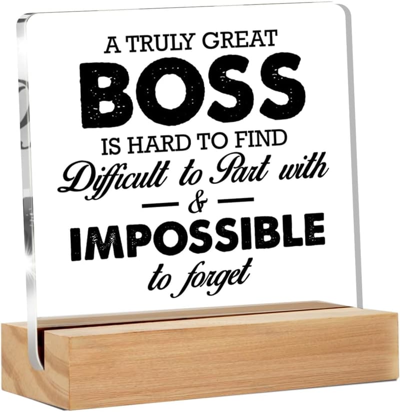 15 Gift Ideas For Your Boss [We Studied 38]