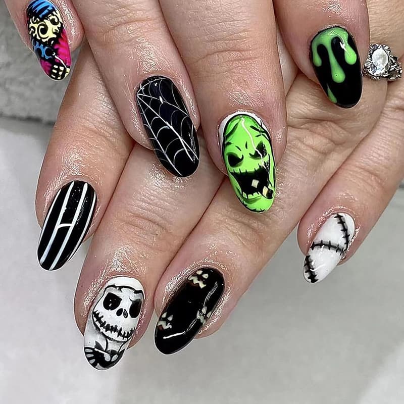 15 Simple Nightmare Before Christmas Nails