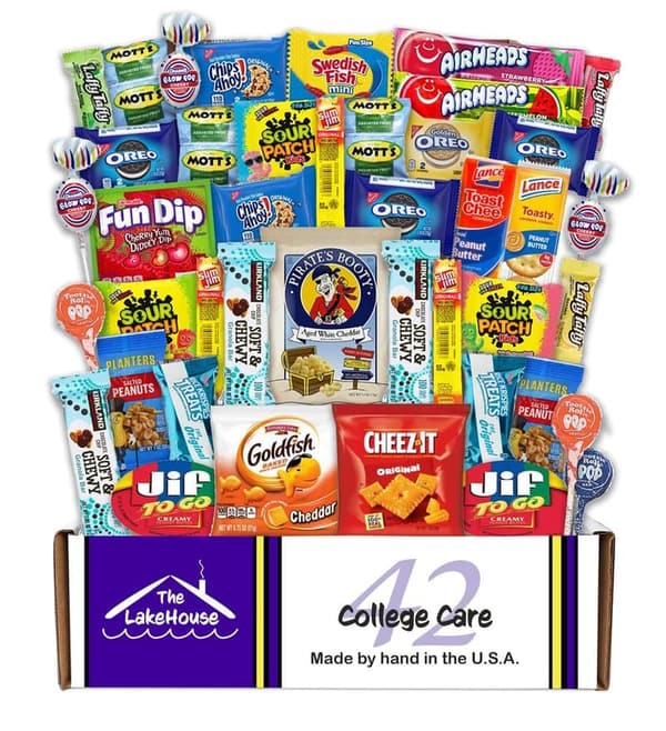 15 Care Package Ideas For Boyfriend