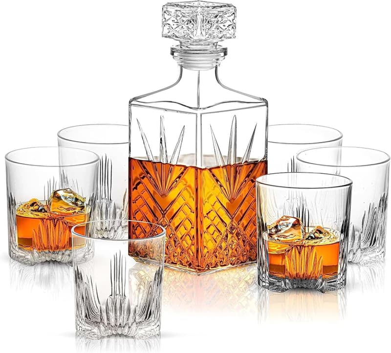 15 Best Whiskey For Christmas Gift
