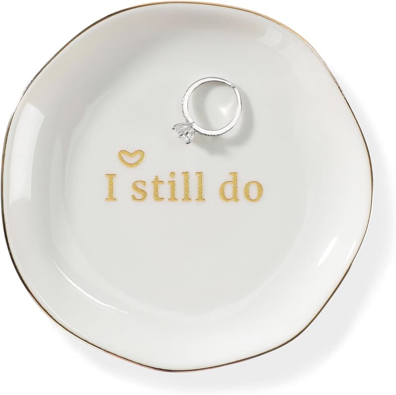 15 Quirky Cotton Anniversary Gifts