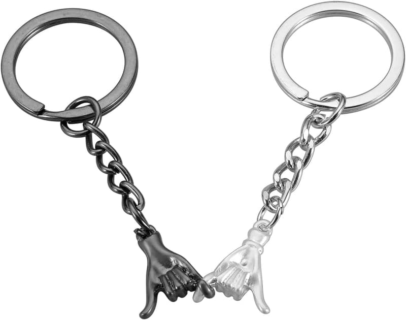 15 Cute Couple Gifts For Boyfriend