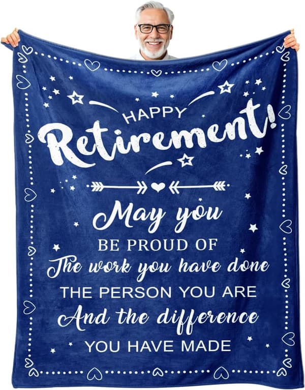 15 Gifts For Elderly Men [We Studied 33]