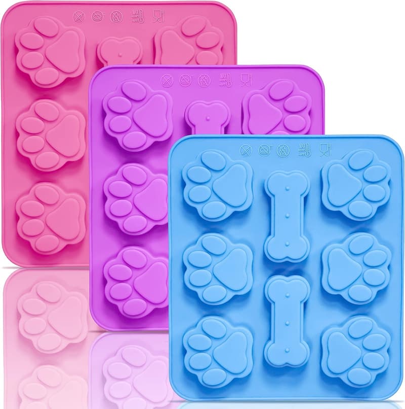 15 Dog Bone Ice Cube Tray