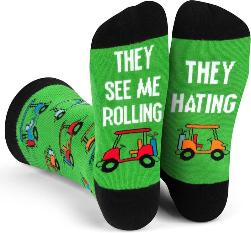15 Gift Ideas For Golf Lovers [We Studied 39]