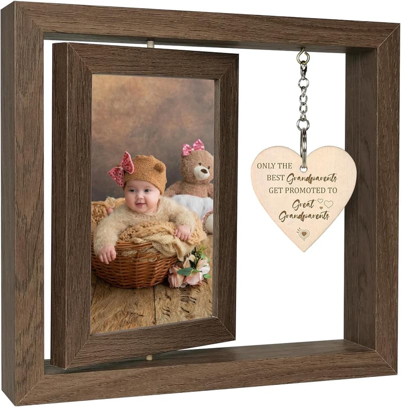 15 Gift Ideas For Great Grandparents [We Studied 30]