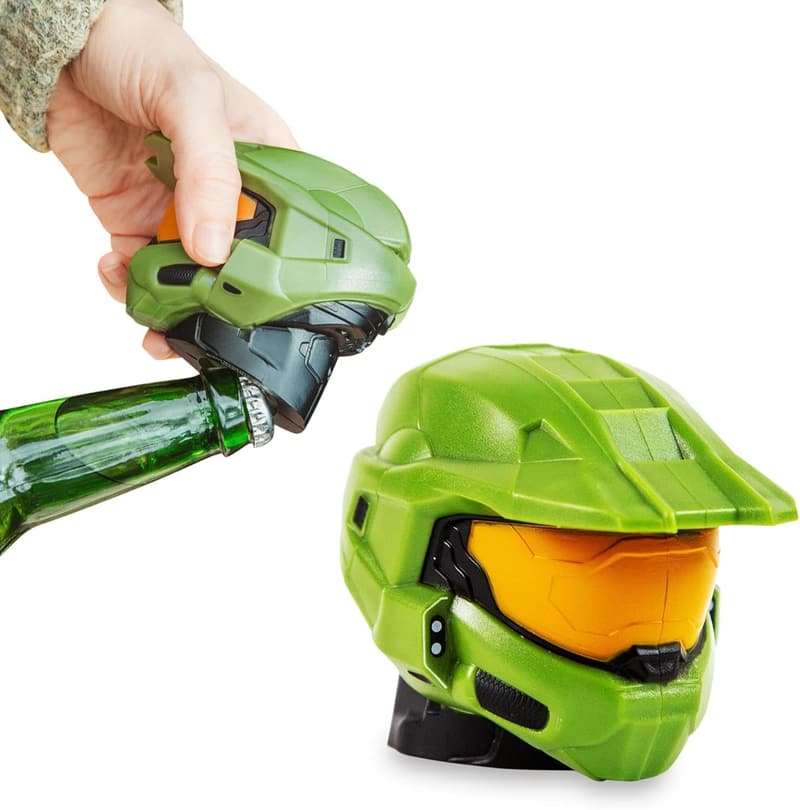 15 Halo Master Chief Helmet Wearable