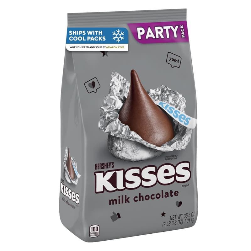 15 Black And White Hershey Kisses [We Studied 30]
