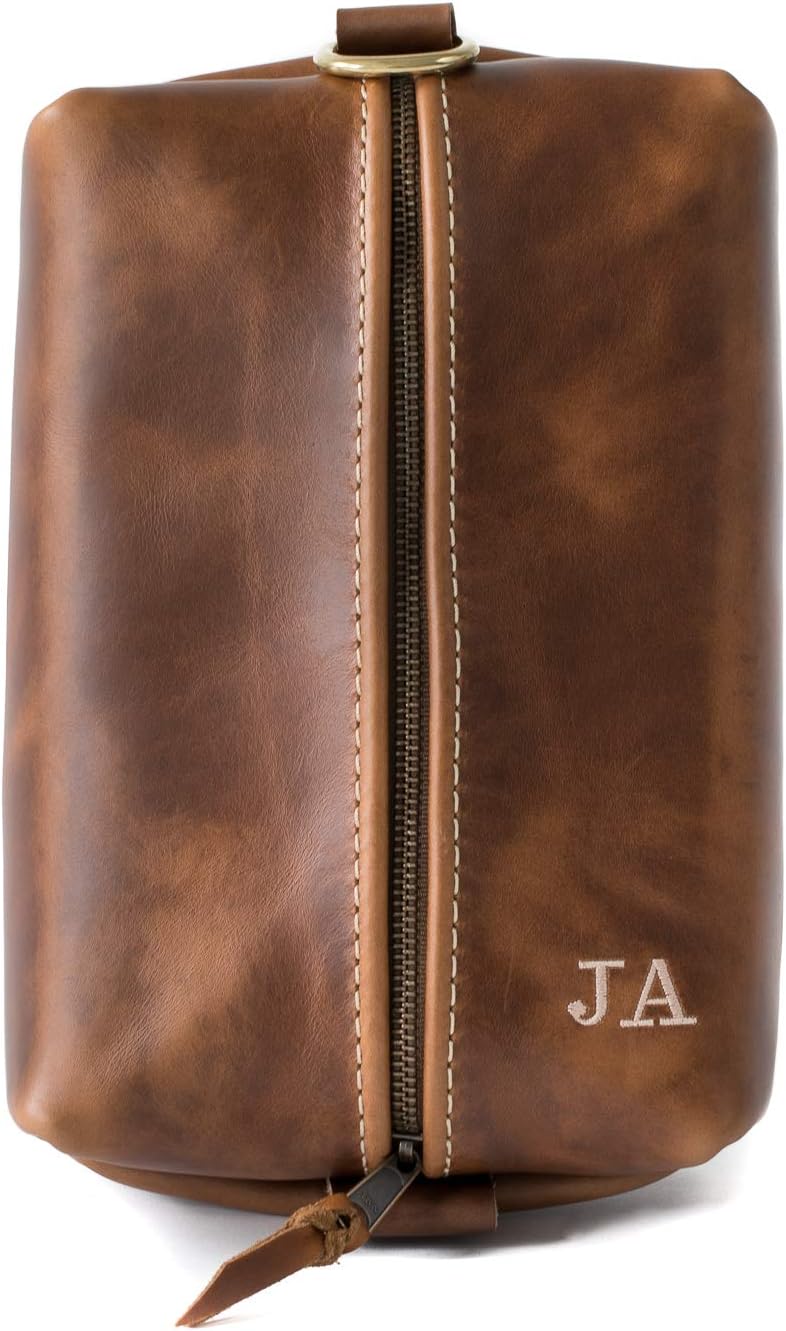 Groomsmen Heirloom Leather Dopp Kit – Personalized Toiletry Bag