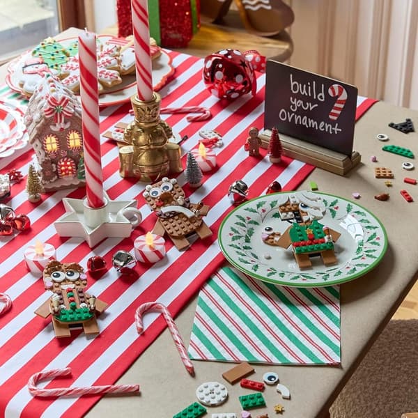LEGO Gingerbread Ornaments Building Set for Kids, Ages 6+