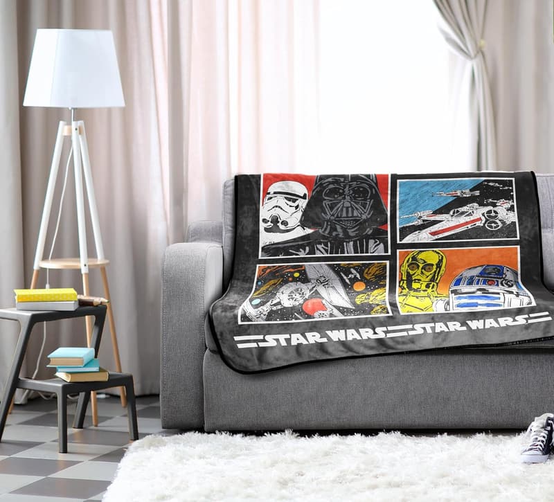 Star Wars Classic Medium Throw Blanket